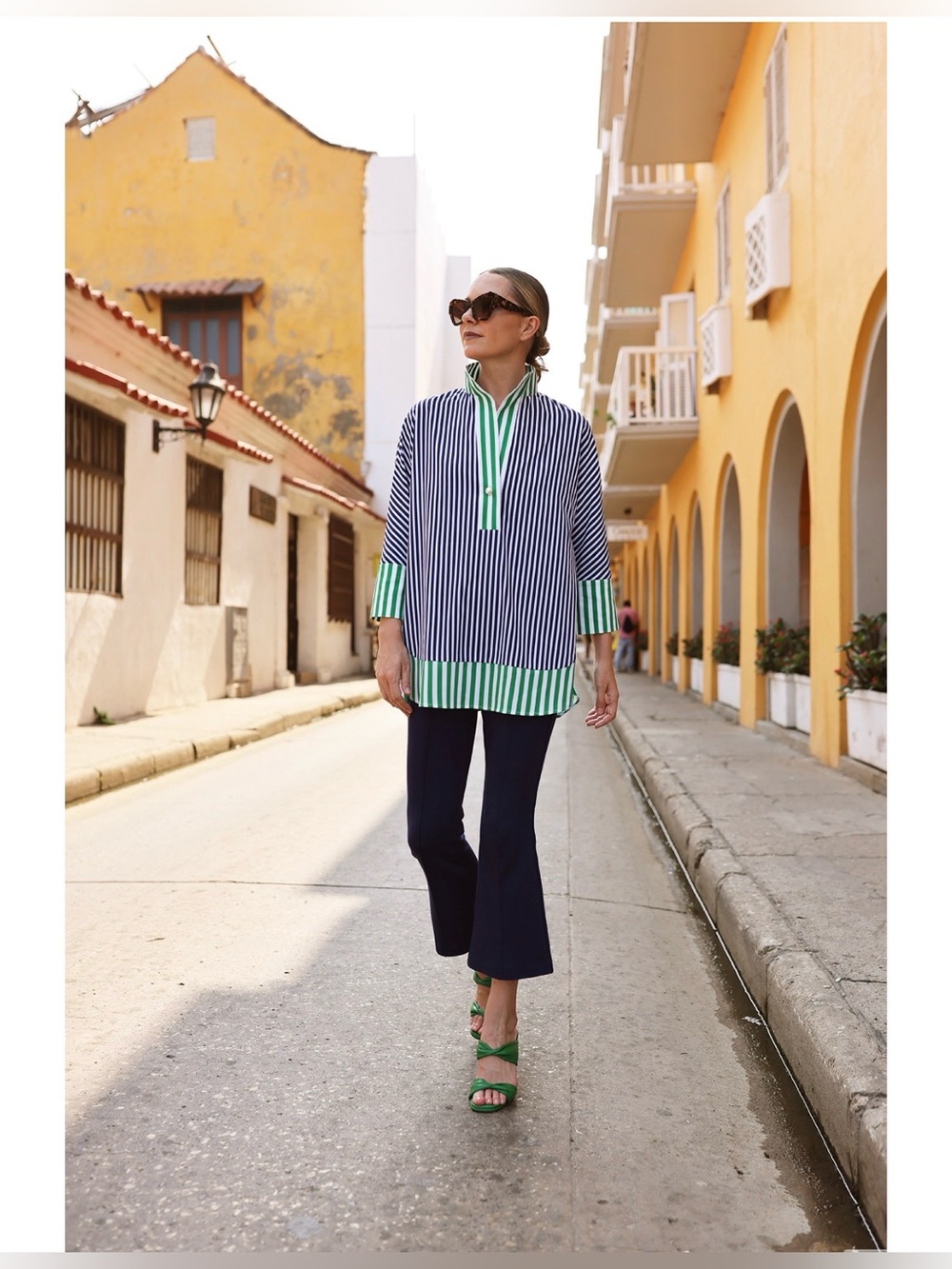 Tuckernuck Atlantic-Pacific Women M Striped Tunic Blouse Button Down Designer